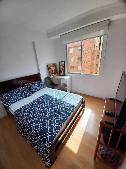 Habitacion Privada Con Bano, Depto Compartido Quito