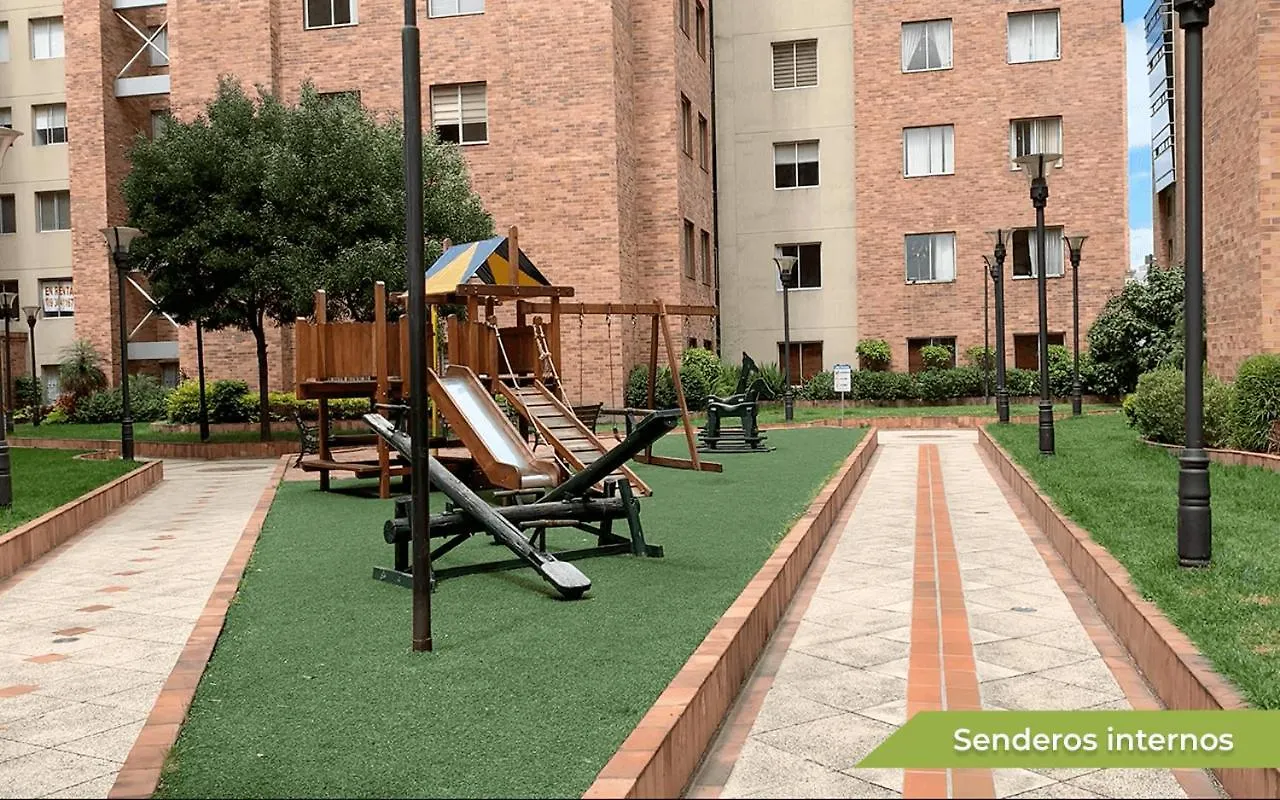 아파트 Habitacion Privada Con Bano, Depto Compartido 키토